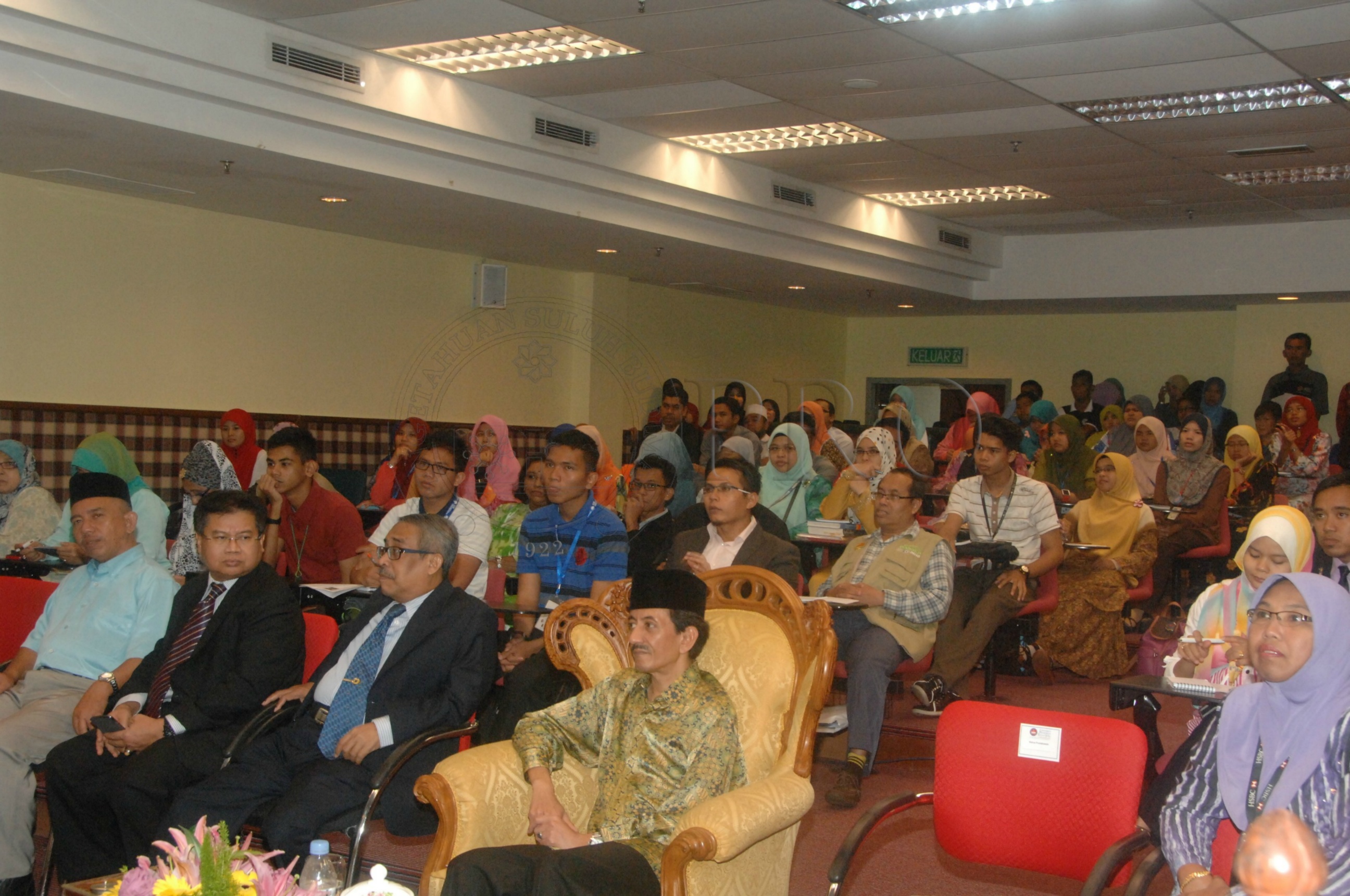 PRO 14 33 WACANA FBA 0217